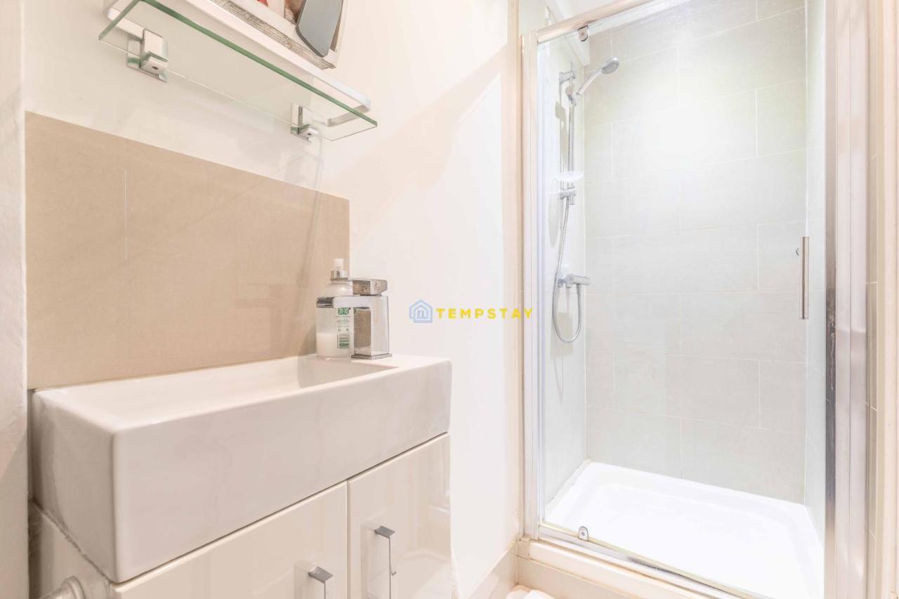 High St & Castle On Your Doorstep - A Hidden Gem! Apartment