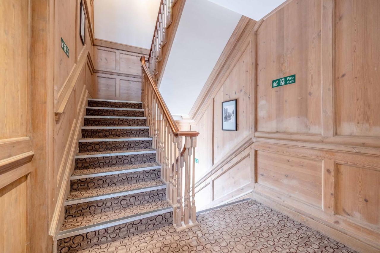 Goswell House Hotel 3*