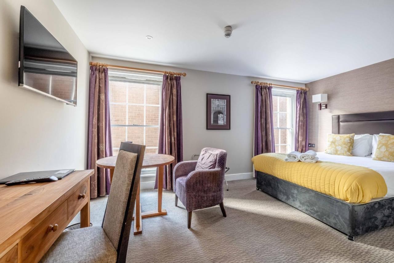 Goswell House Hotel 3*