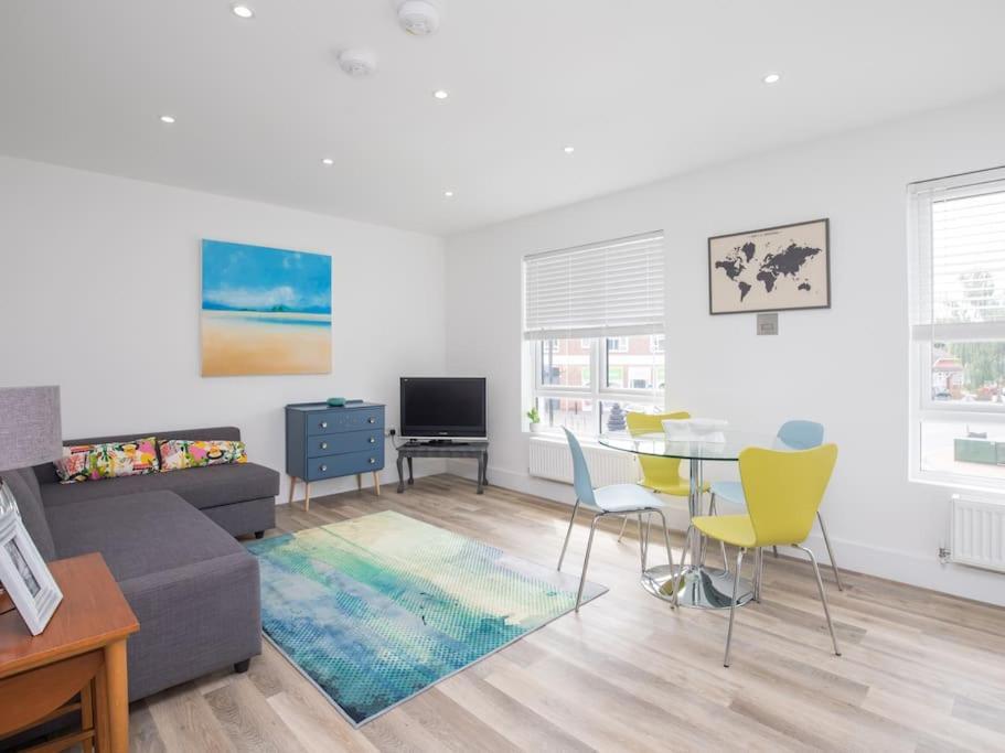 Entr - Modern In Apartamento *