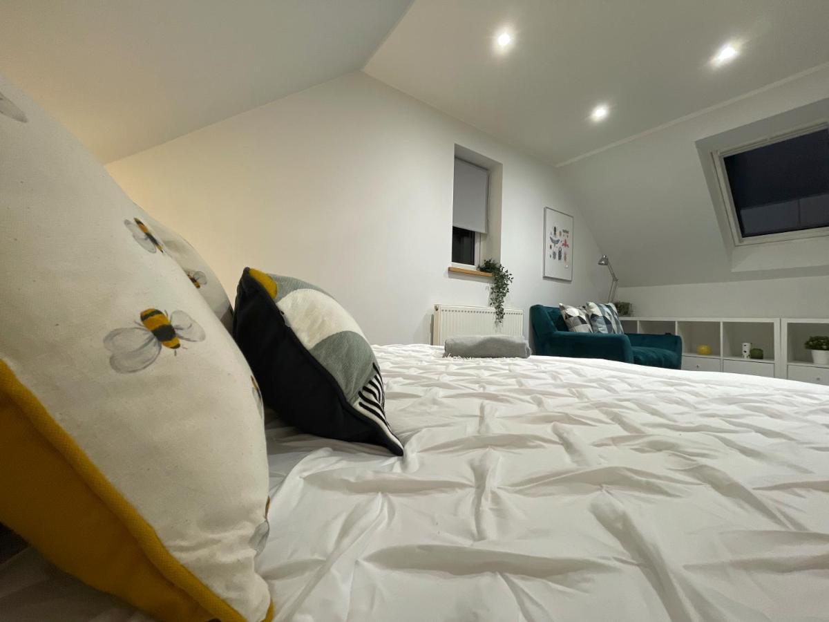 Unique Luxury Detached In That Sleeps 4 Holiday home