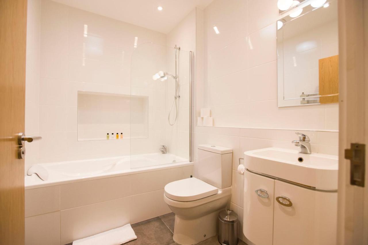 Urban Living's ~ King Edward Luxury In The Heart Of Apartment Windsor