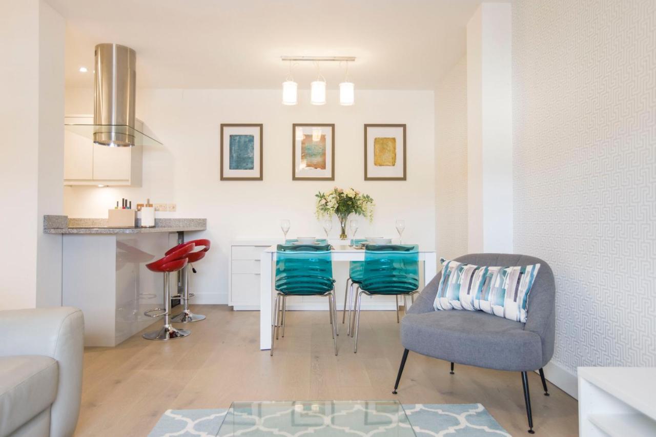 Urban Living's ~ King Edward Luxury In The Heart Of * Windsor