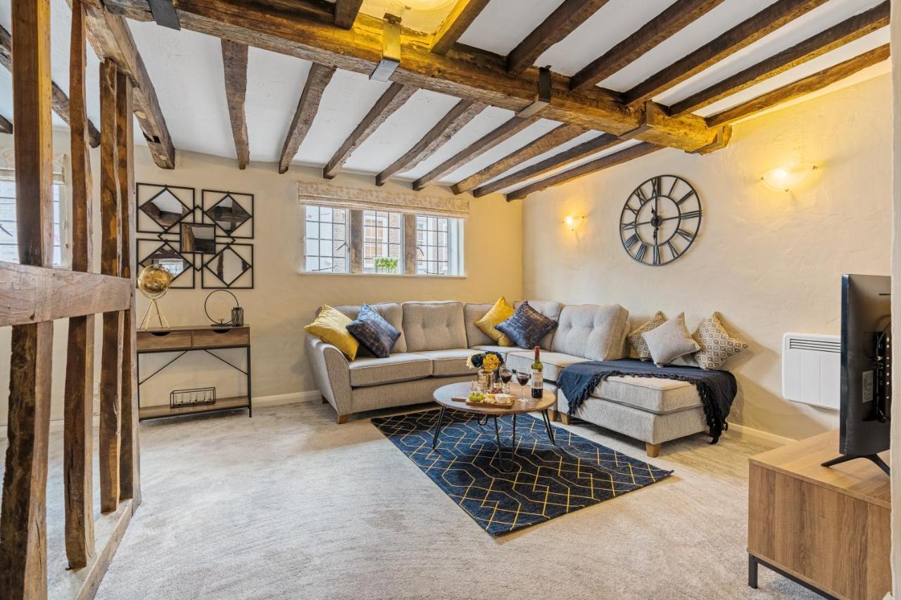 Apartment Characteristic 4 Bed In The Heart Of