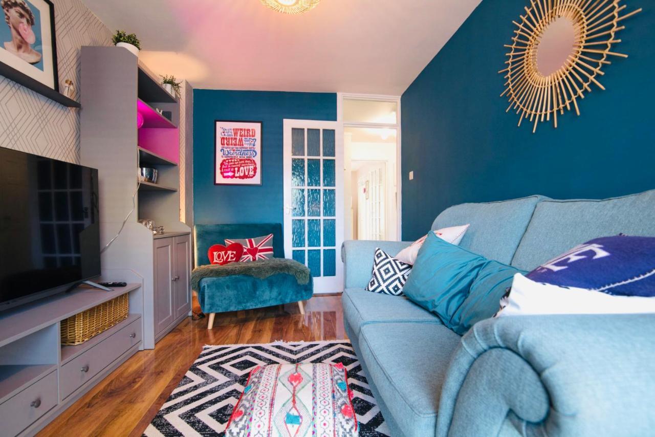 Apartment Aston Henry James Stunning One Bedroom In Royal