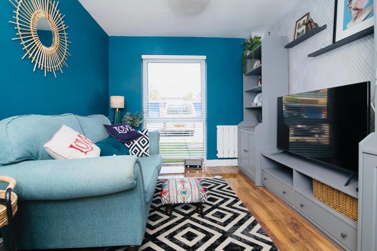 Aston Henry James Stunning One Bedroom In Royal *