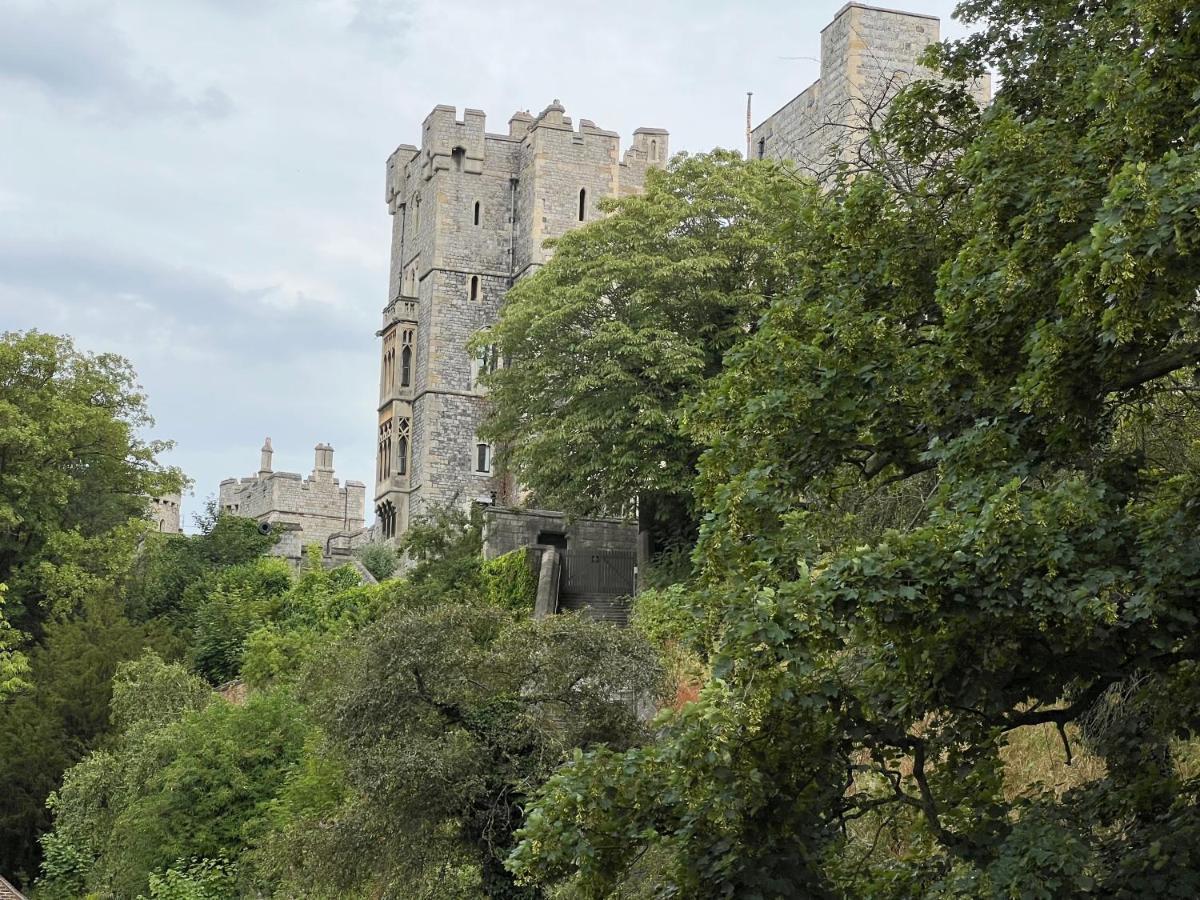 Urban Living's - Castle Luxury Windsor