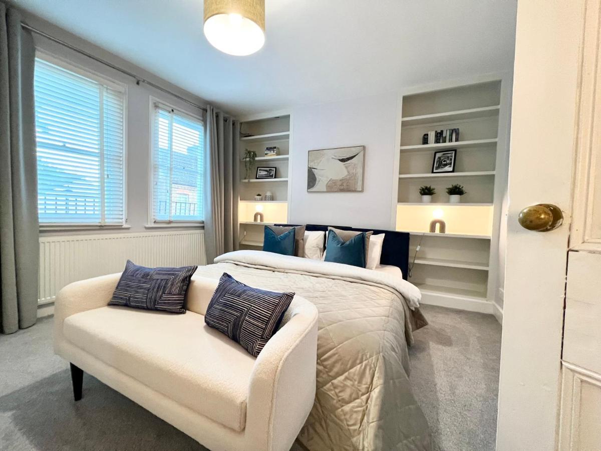Town Pet-friendly House By Sentinel Living