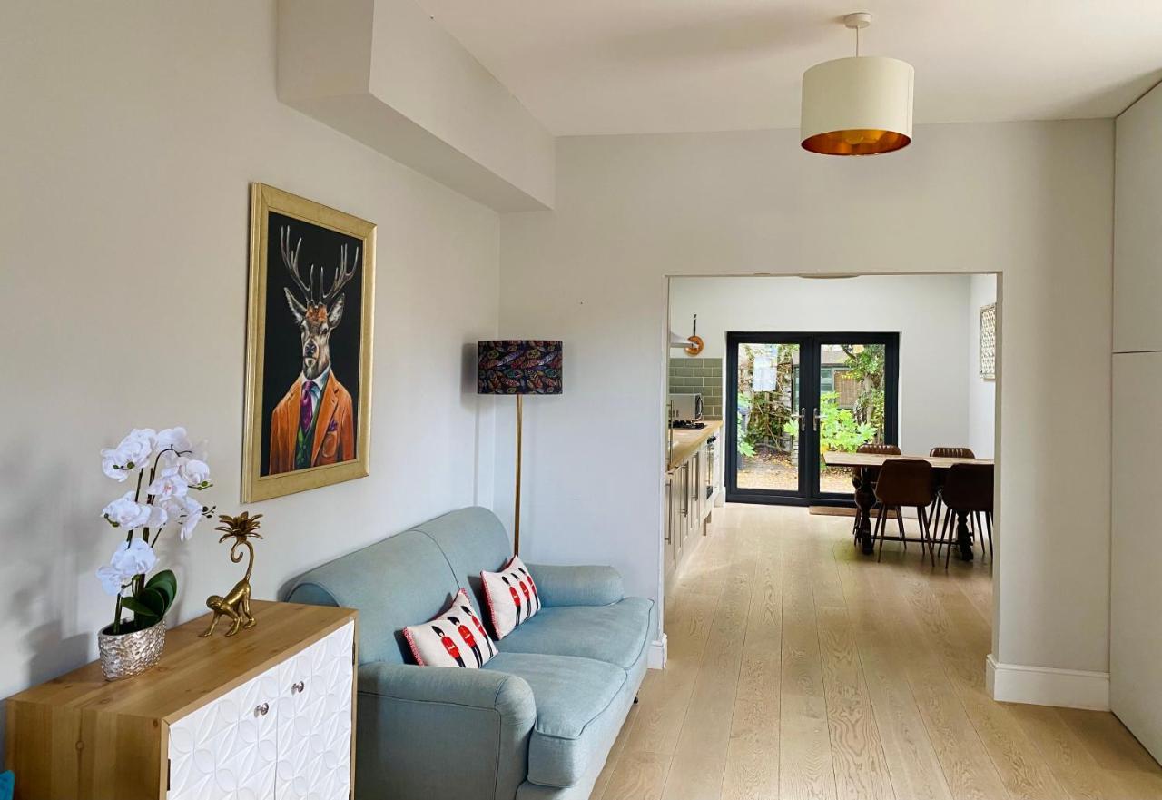 Holiday home Delightful 2 Bedroom House Central Windsor
