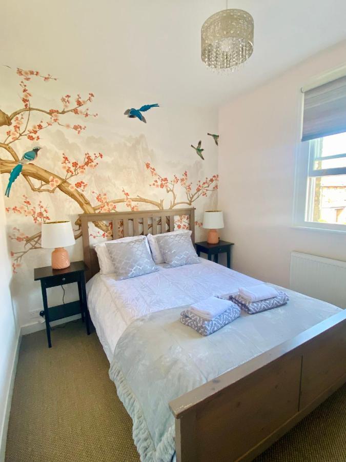 Delightful 2 Bedroom House Central Holiday home