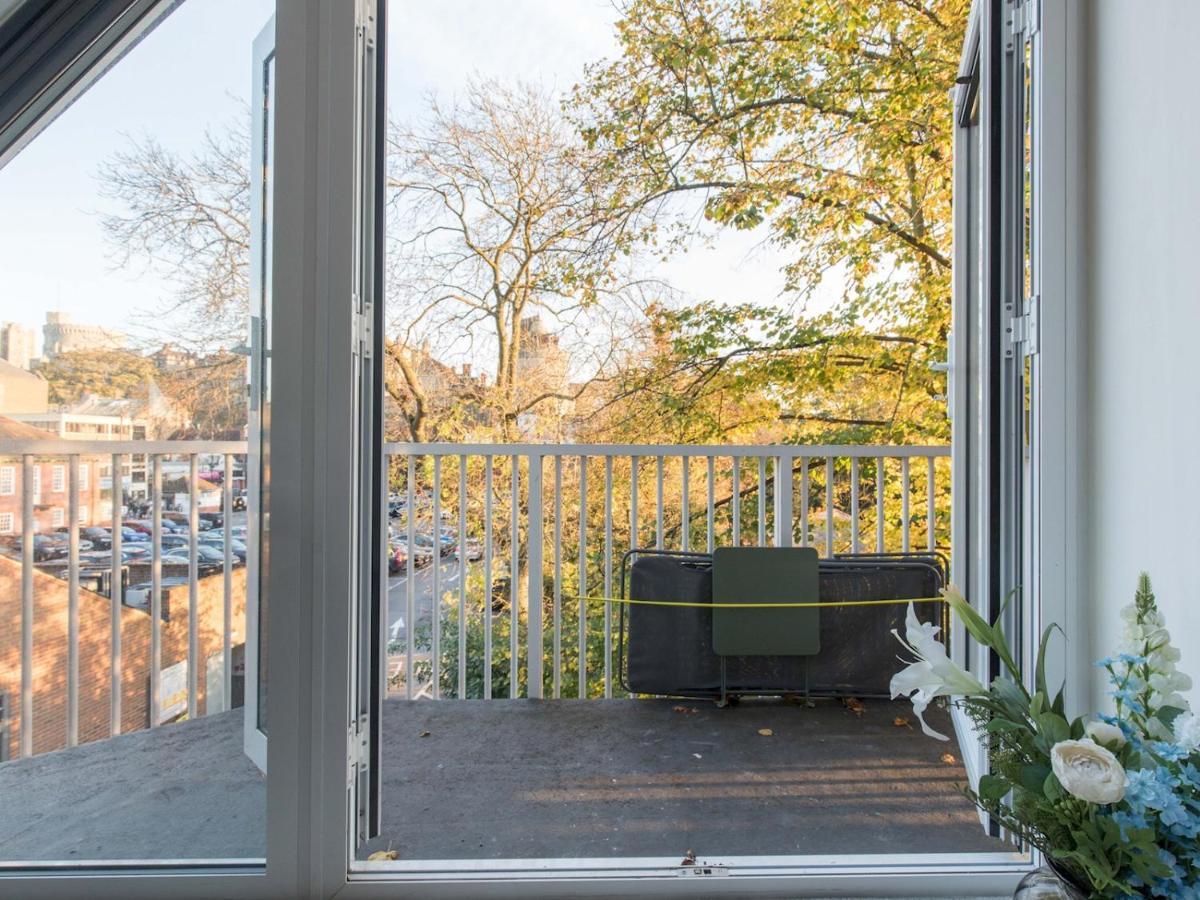 Apartment Pass The Keys Stunning 7 Sleeper Penthouse On Riverside *