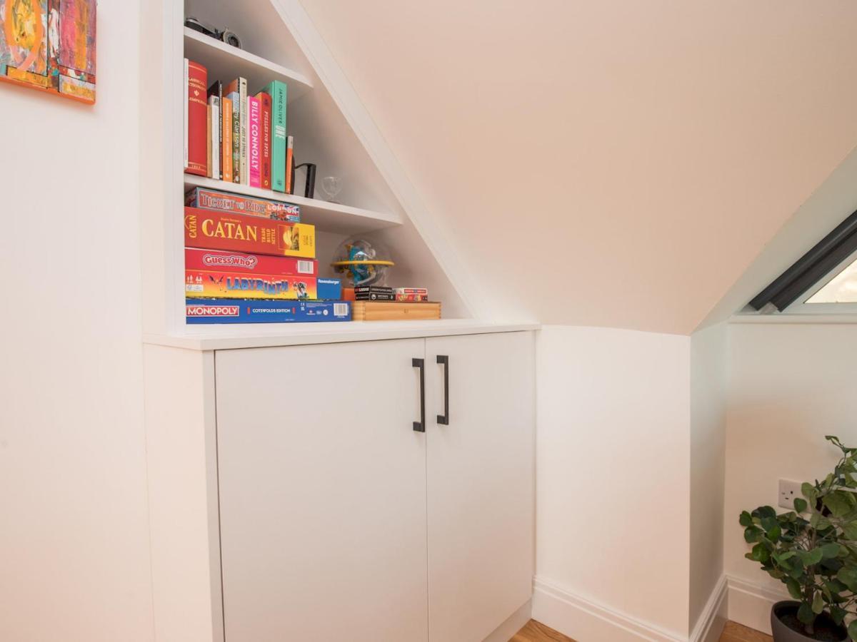 Pass The Keys Stunning 7 Sleeper Penthouse On Riverside *