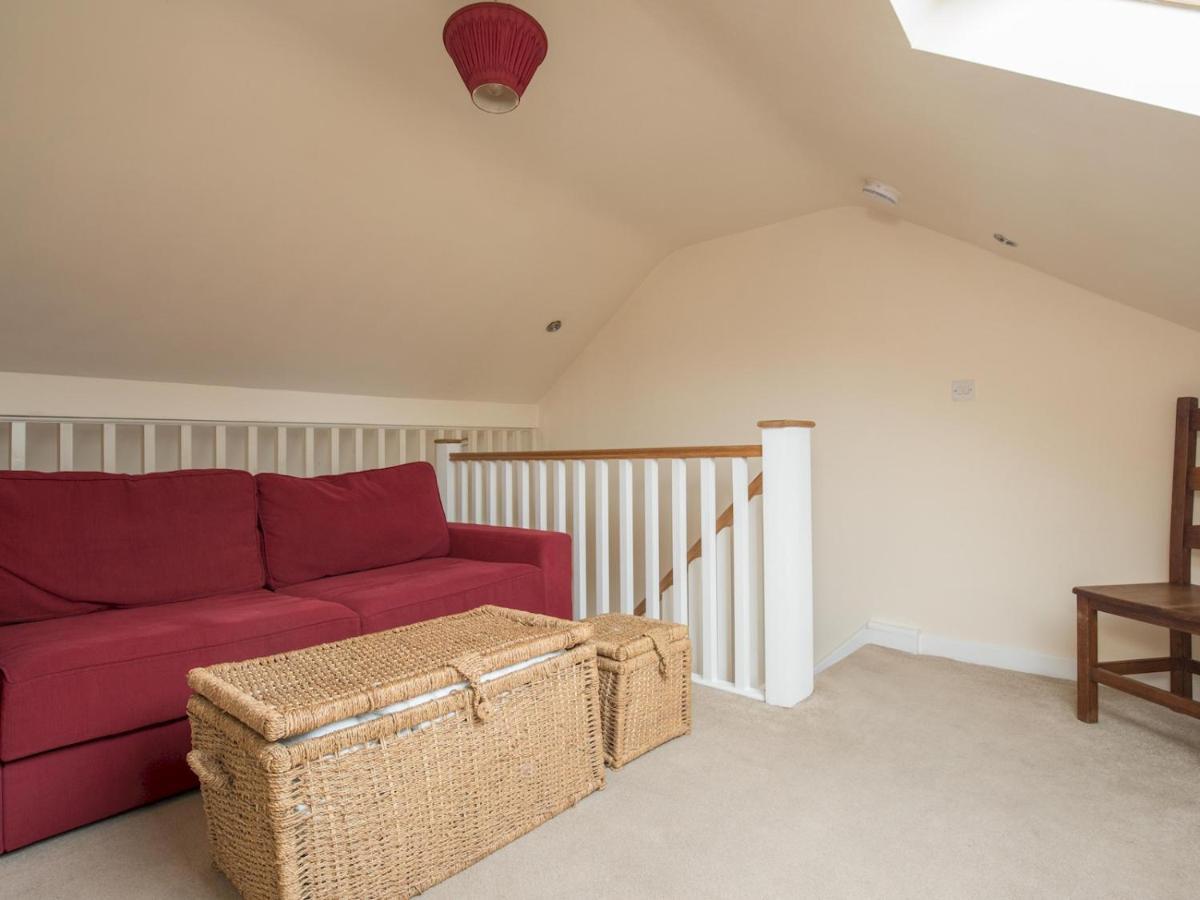 Apartment Pass The Keys 6 Sleeper 2 Storey Flat In Windsor