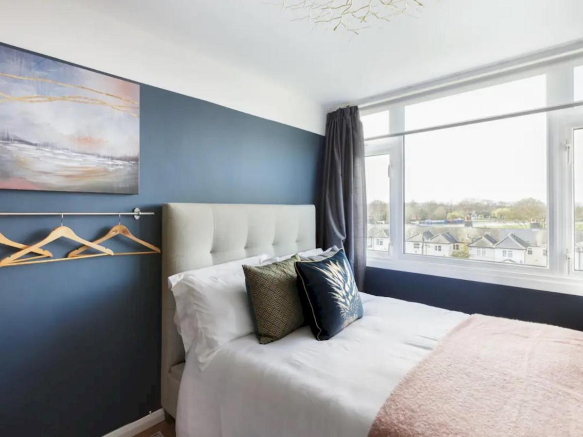 Pass The Keys Eton Penthouse With Amazing Castle River Views Apartment