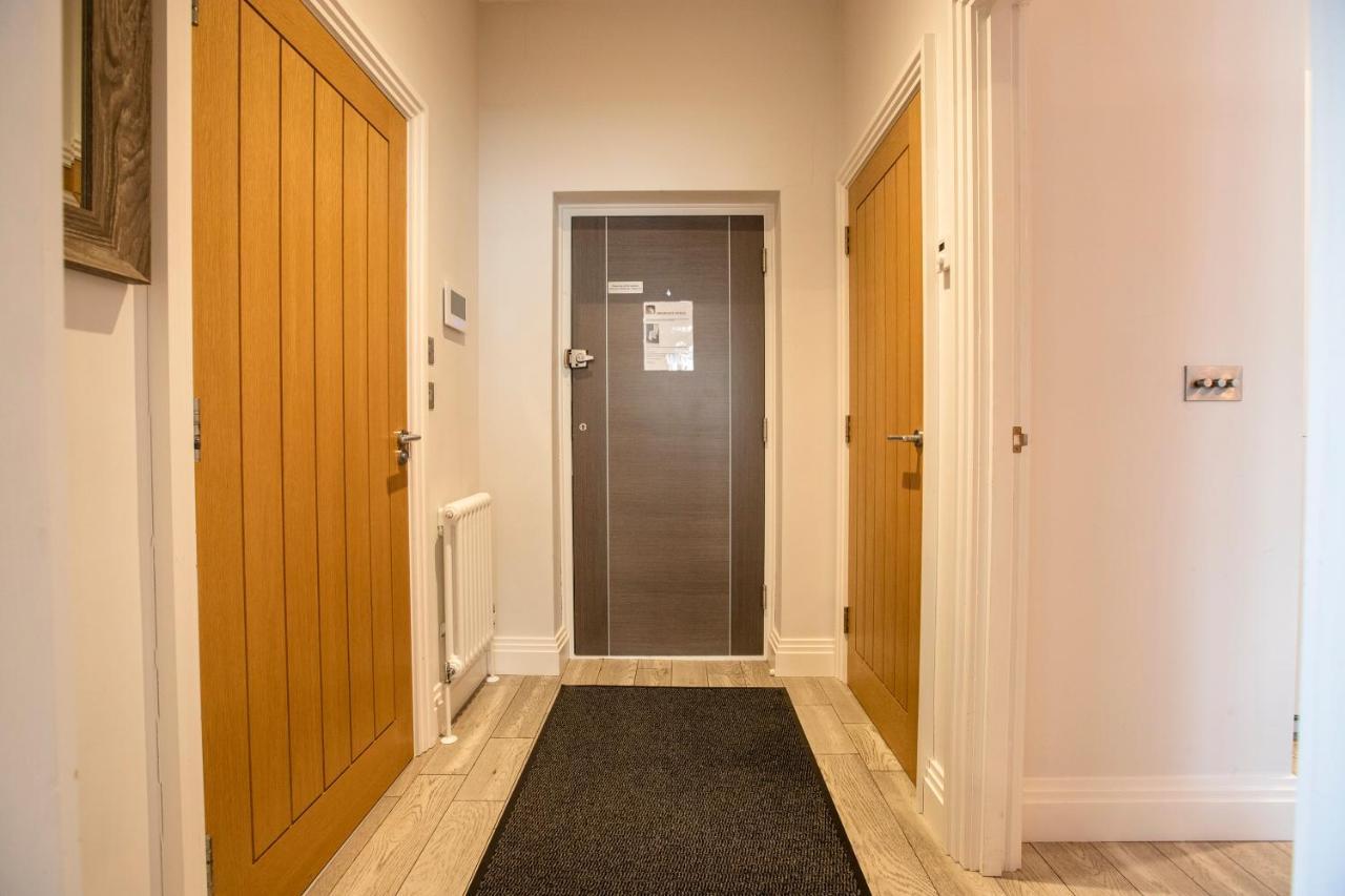 Urban Living's - Castle Luxury