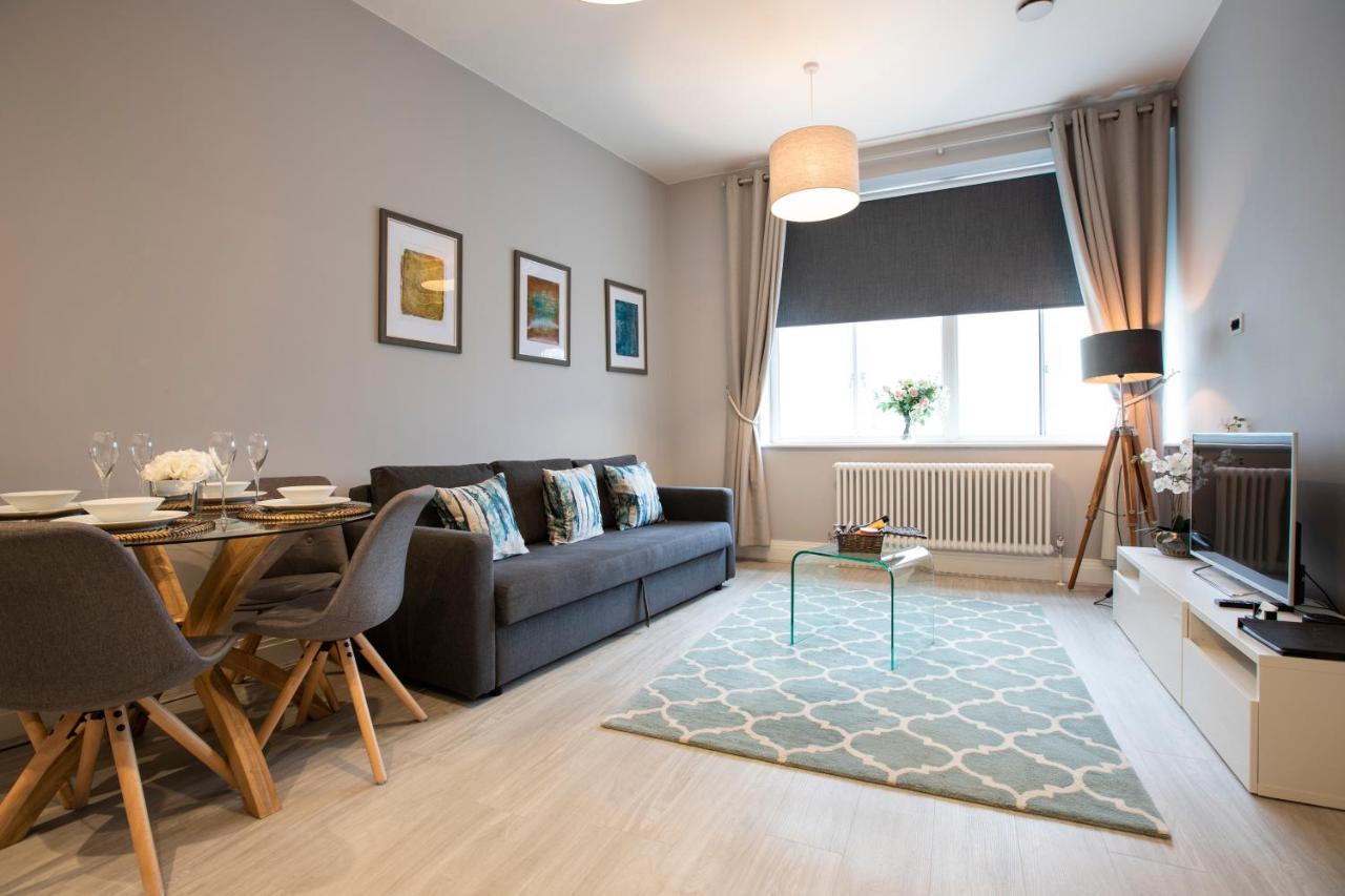 Apartment Urban Living's - Castle Luxury Windsor