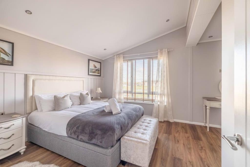 Holiday home Waterfront Racecourse Marina Windsor