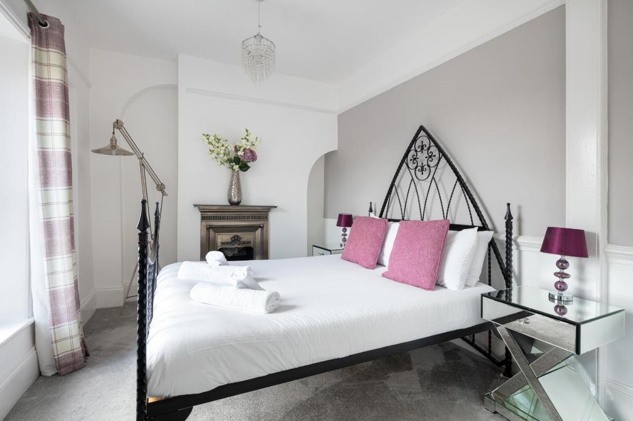 Apartment Castle Properties: The Duchess, 3 Bed Family