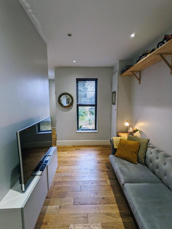 Apartamento Perfect For Legoland, Castle And Ascot With Free Parking