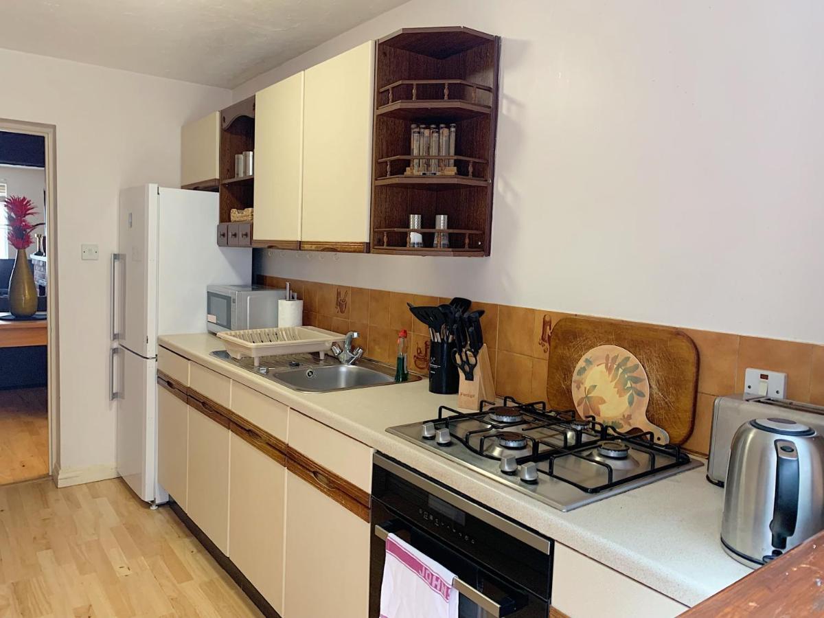 Cosy House Sleeps 4 Holiday home