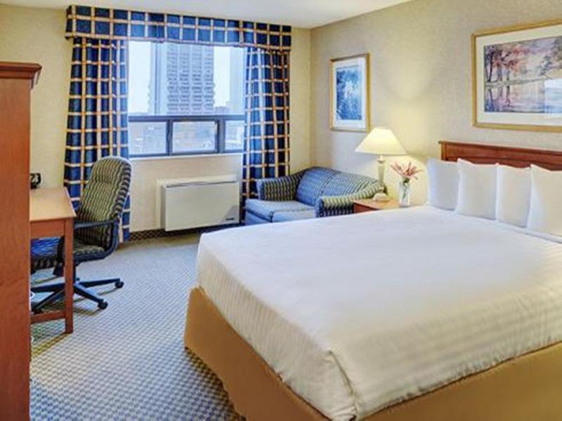 Travelodge Hotel 3*