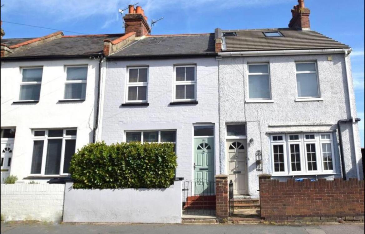 Holiday home A Lovely Three Bedroom House In Windsor