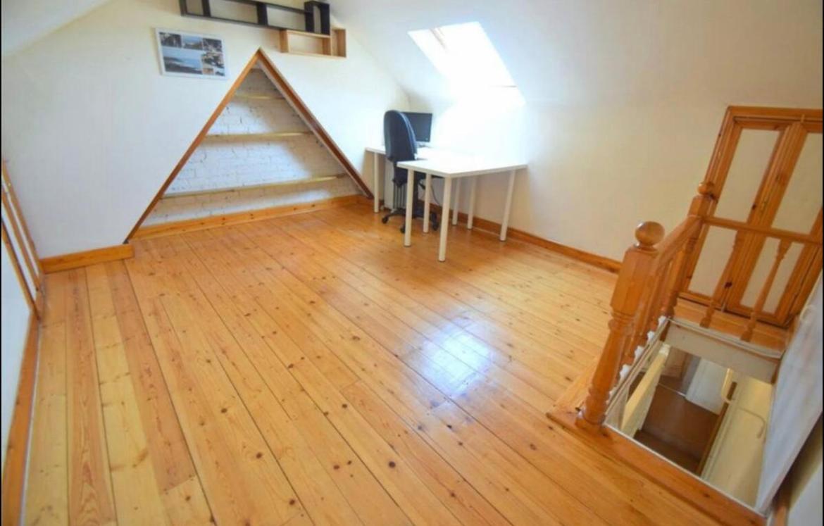 A Lovely Three Bedroom House In Holiday home *