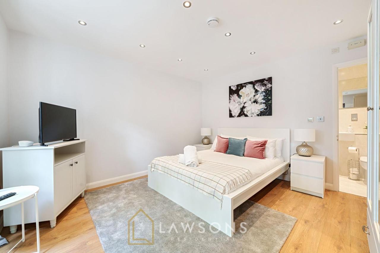 Stylish Living By Lawsons - Parking & 3 En Apartment