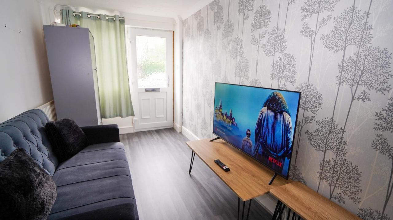 E2m Stays Break , Stunning Annex Apartment