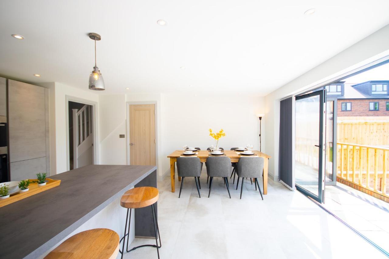 Princes Close - Spacious Modern Luxury Holiday home Windsor