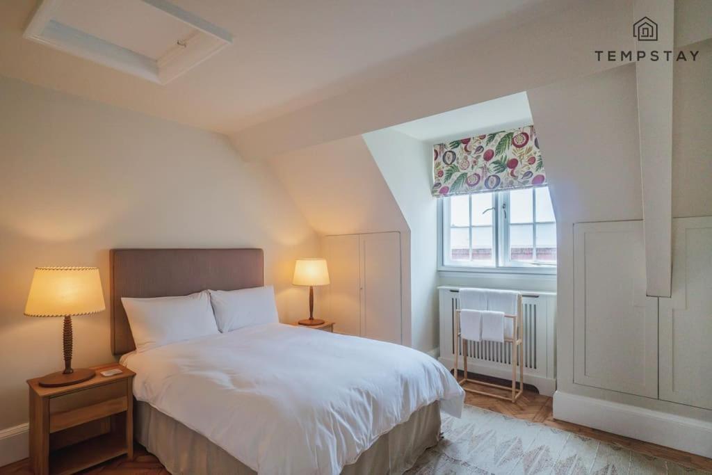 The Long Walk: 3bed & Garden Holiday home Windsor