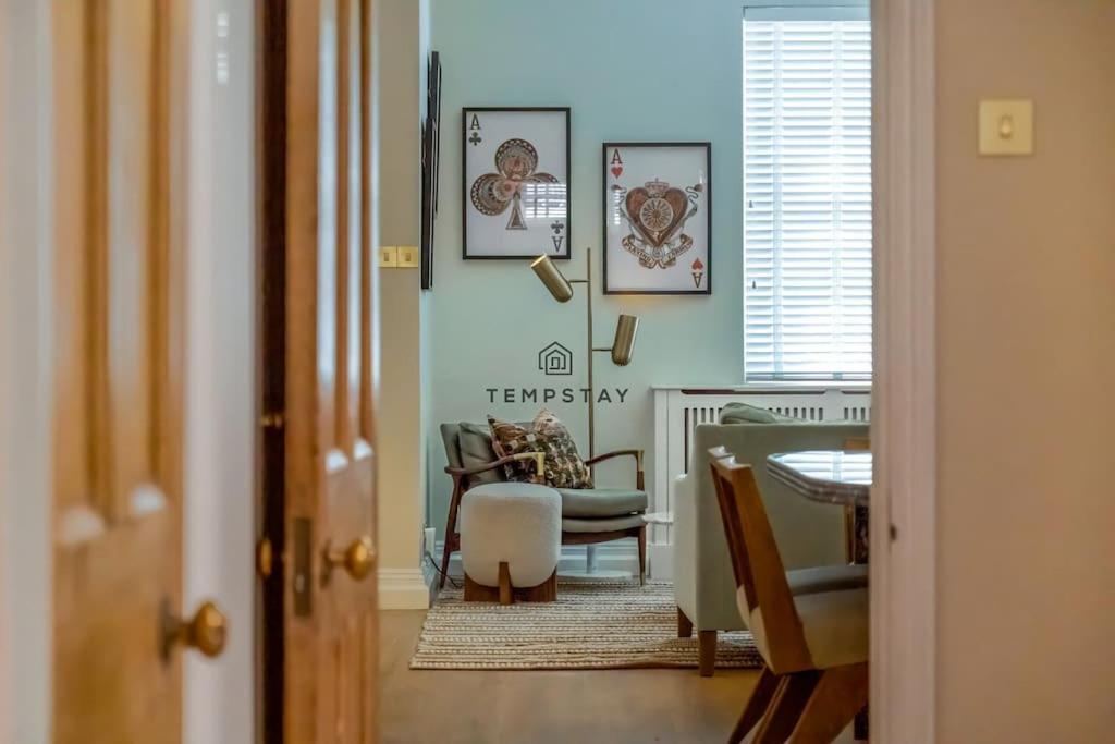 The Long Walk: 3bed & Garden Holiday home Windsor
