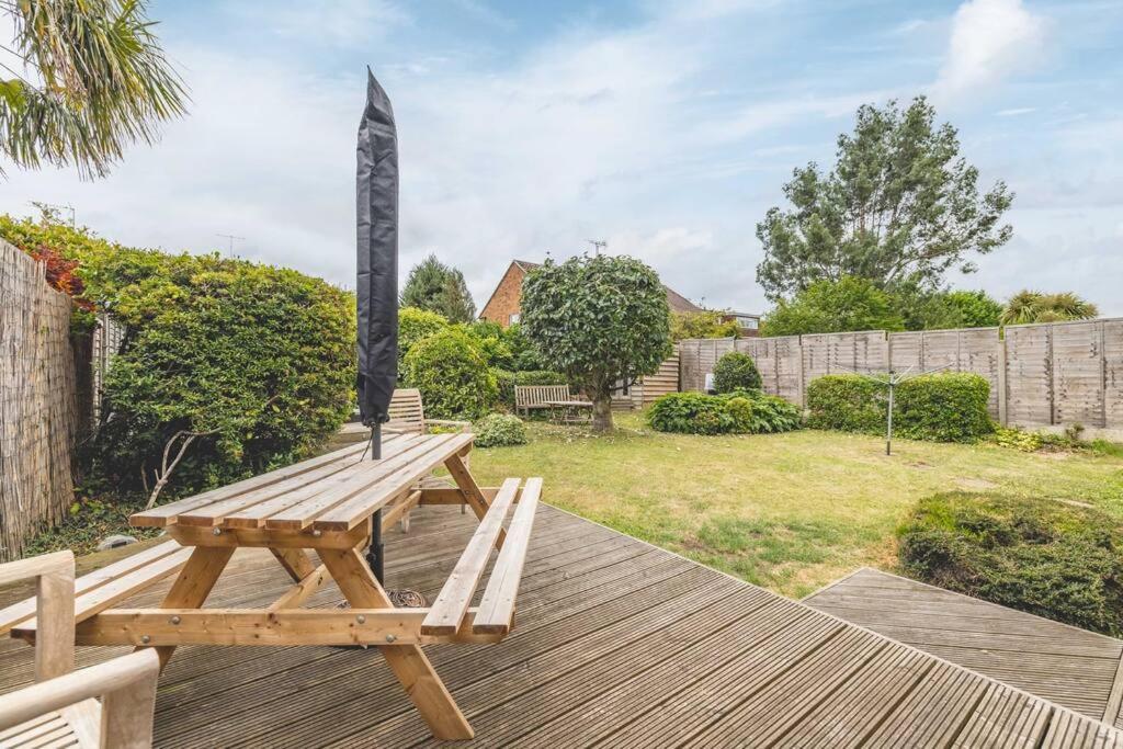 3-bed Family With Parking & Large Garden Windsor