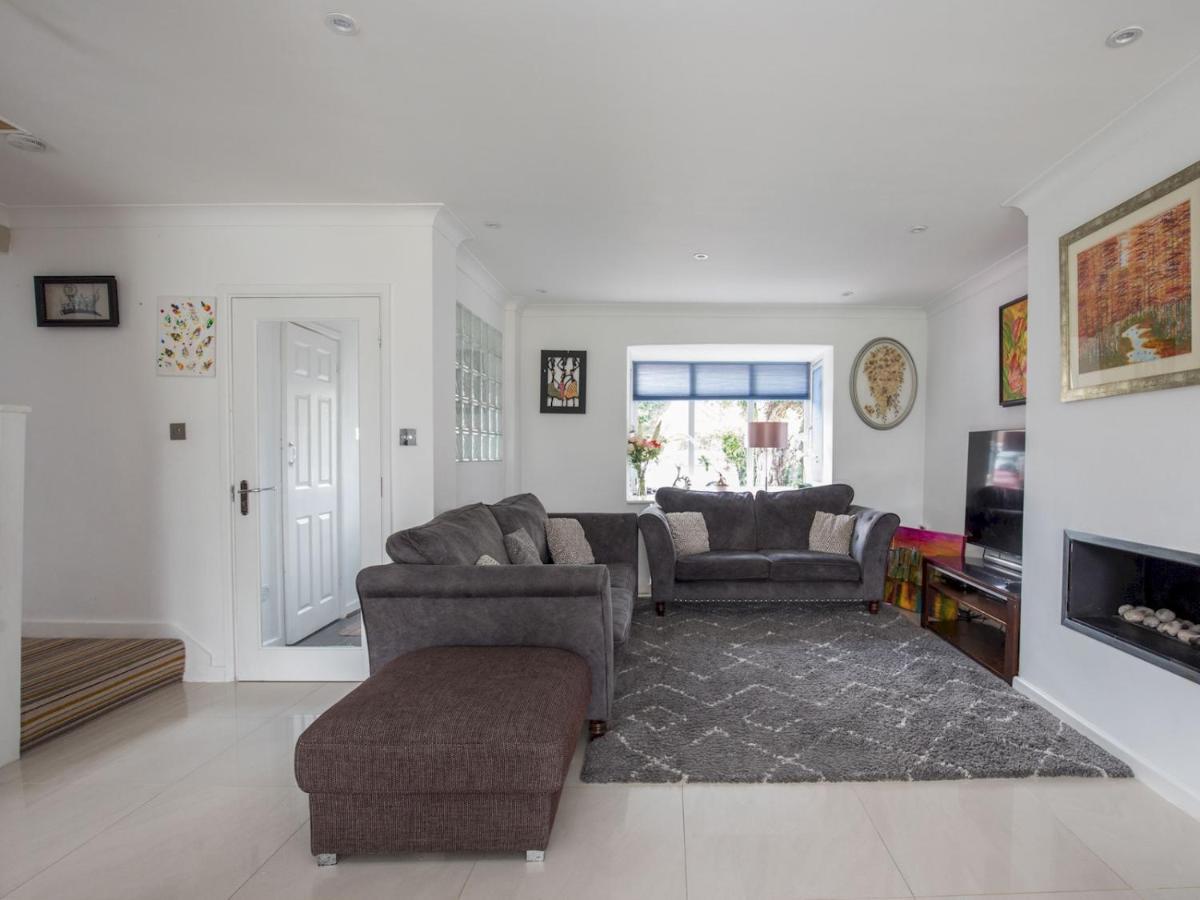 Holiday home Pass The Keys Spacious 3 Bed By River Thames Old