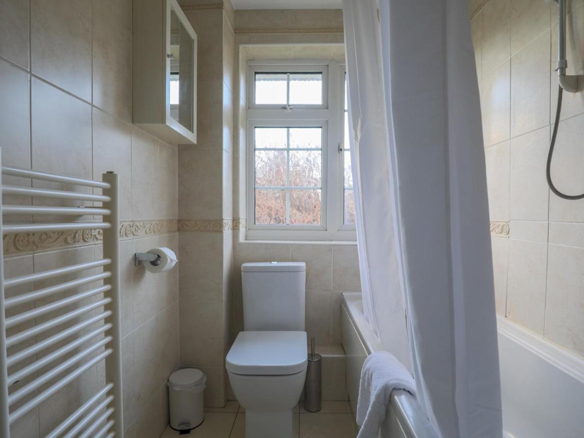 Apartment Pass The Keys Spacious 2 Bed Windsor