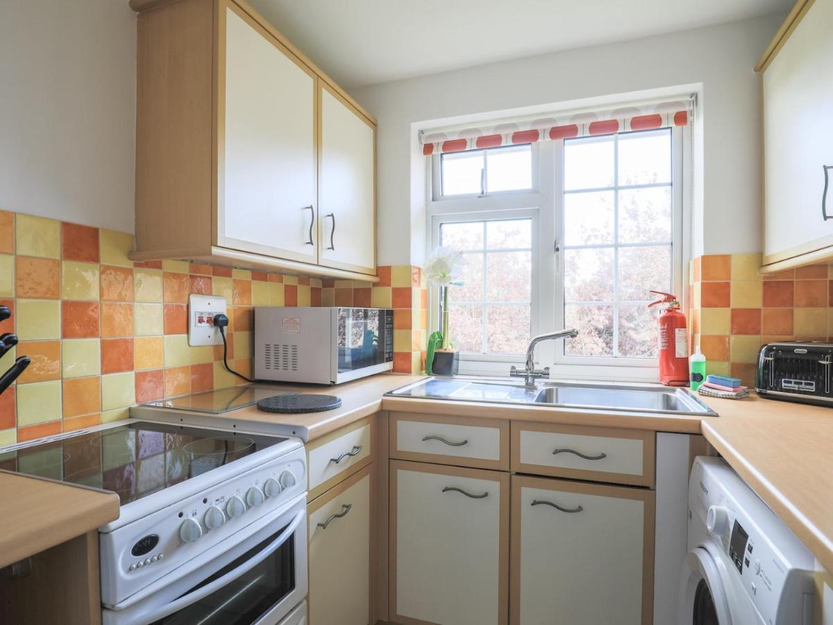 Pass The Keys Spacious 2 Bed * Windsor