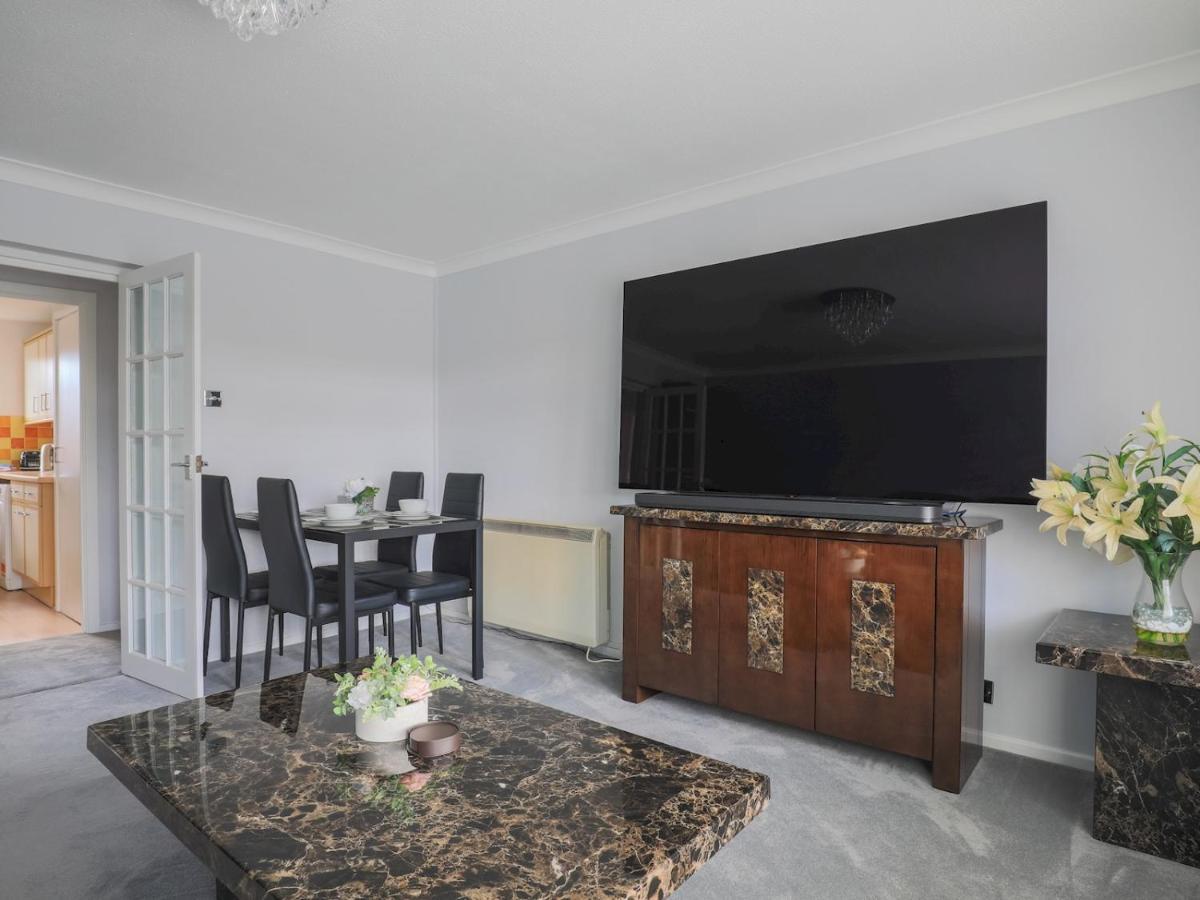 Apartment Pass The Keys Spacious 2 Bed Windsor