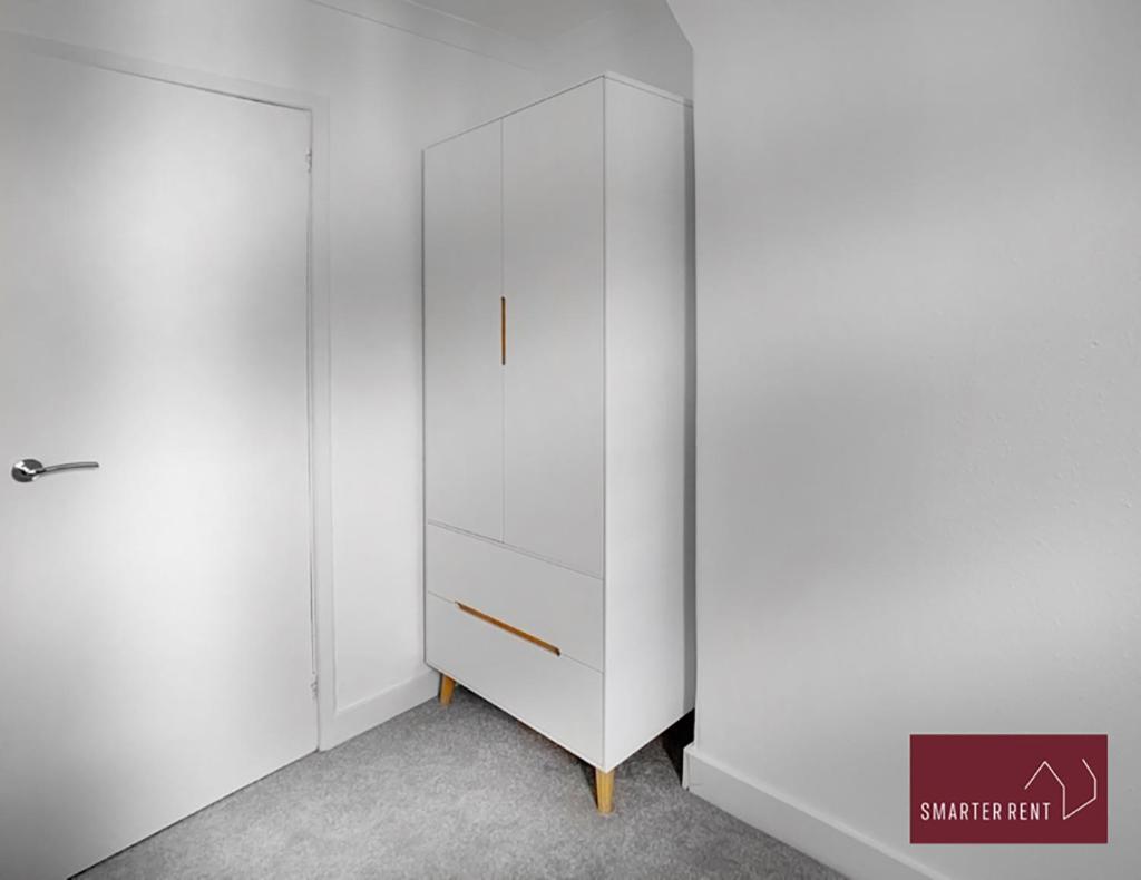 Apartment Vansittart Road,
