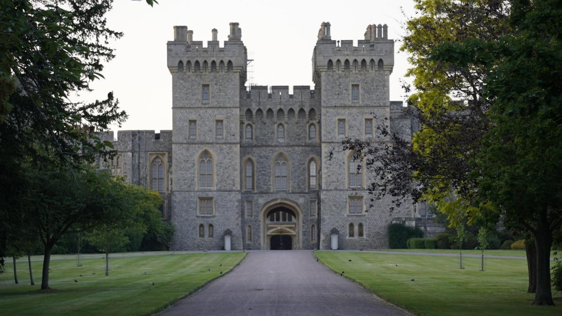 Romantic Royal Apartment Windsor