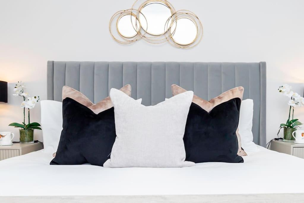 Romantic Royal Apartment Windsor