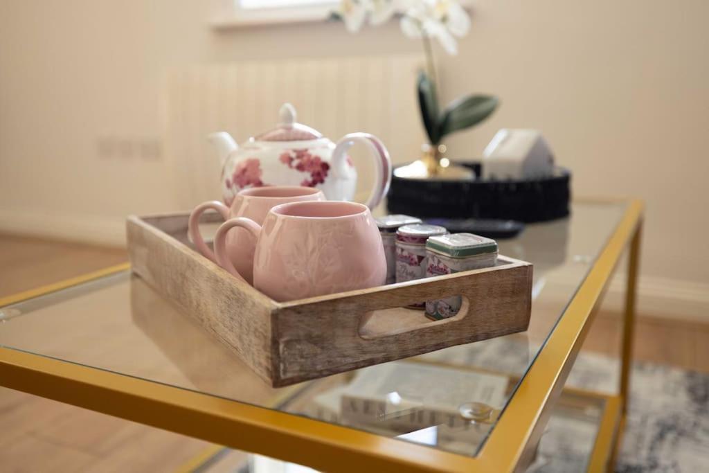 Chic 1br Near Castle Windsor