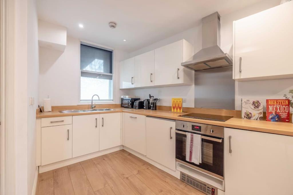 1br Gem * Windsor