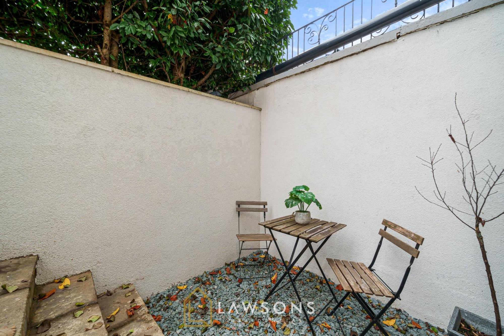 Modern Living By Lawsons * Windsor