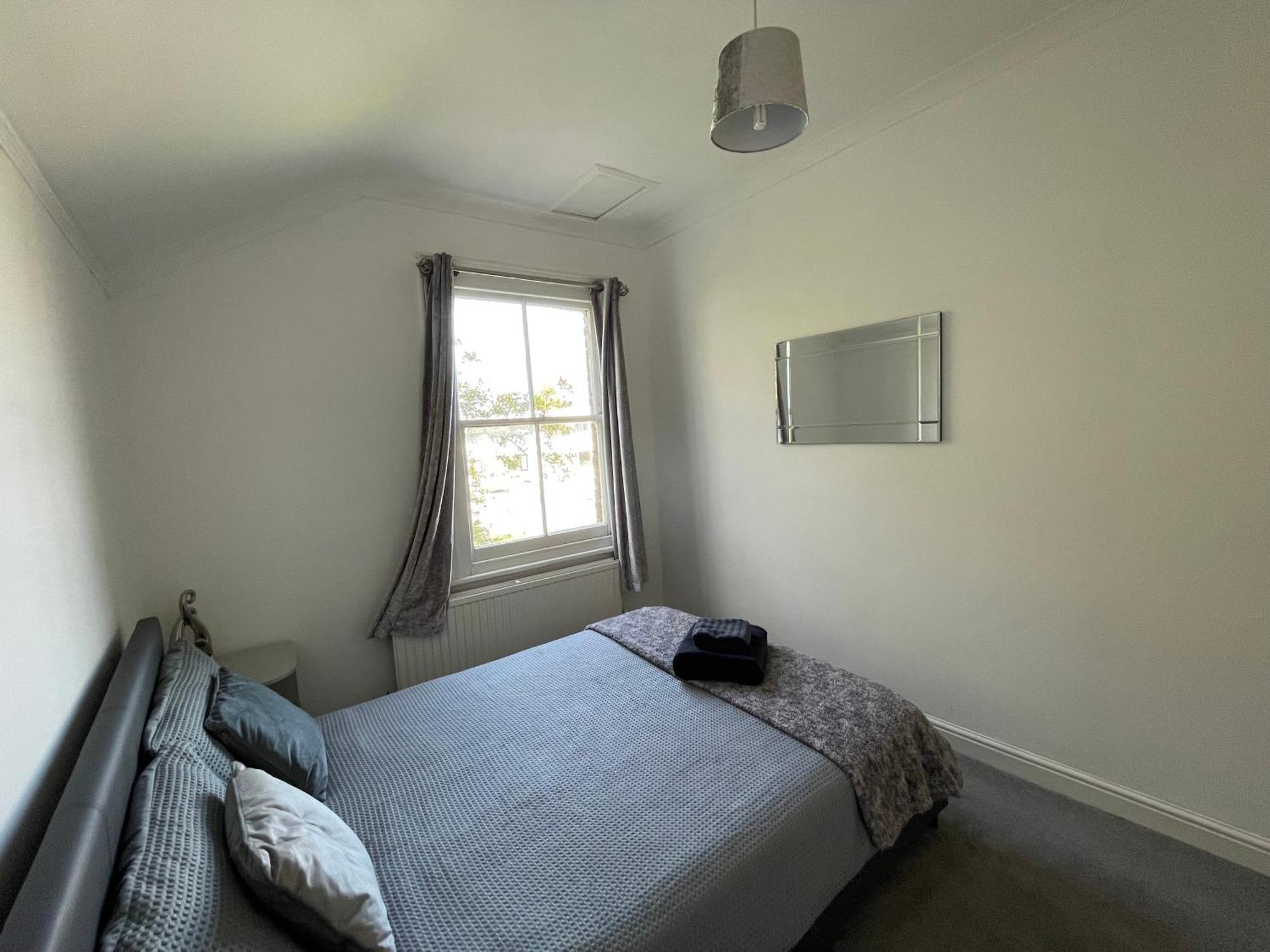 Holiday home A Lovely Three Bedroom House In Windsor