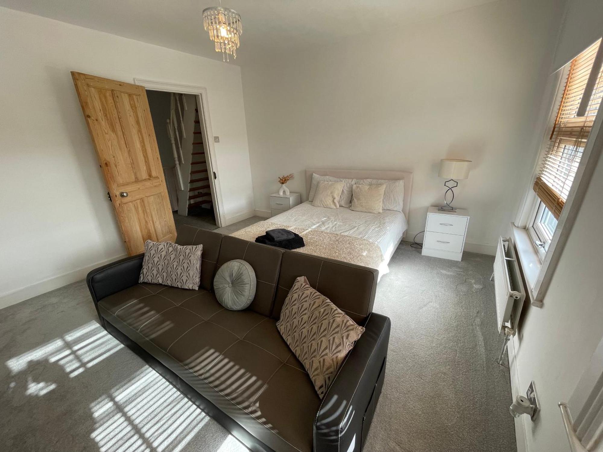 A Lovely Three Bedroom House In