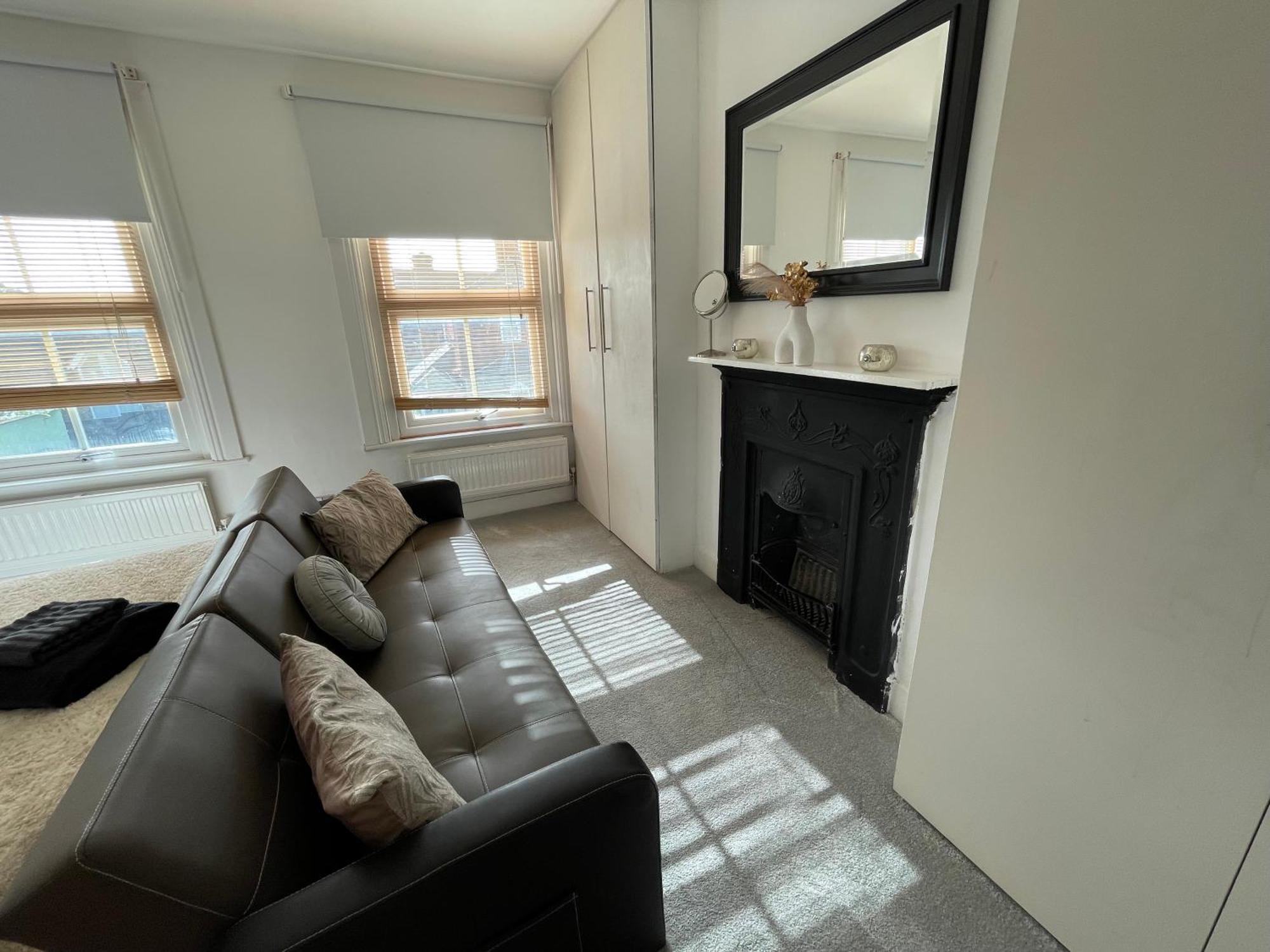 A Lovely Three Bedroom House In Holiday home *