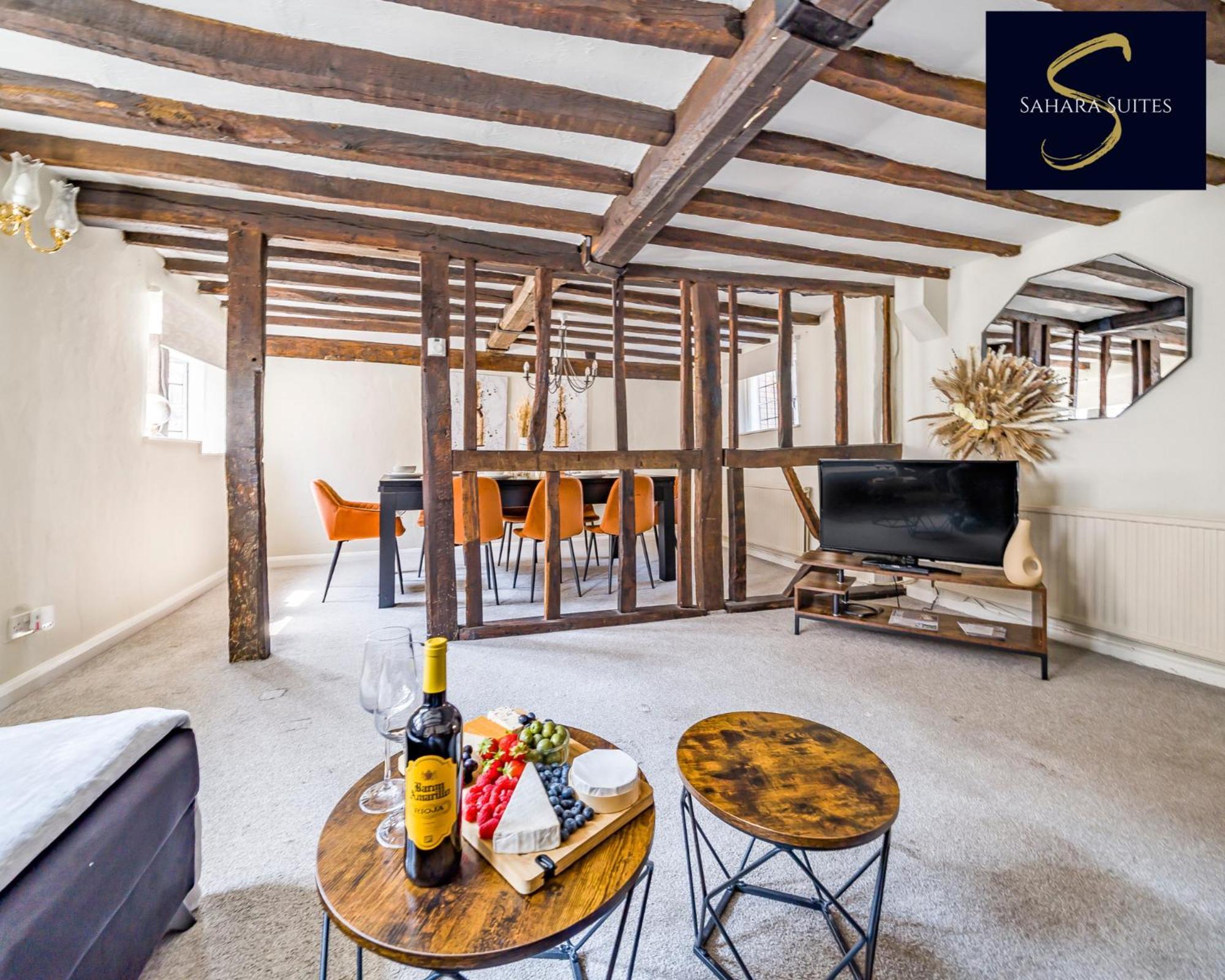 Royal Shack 3 Bed Parking * Windsor