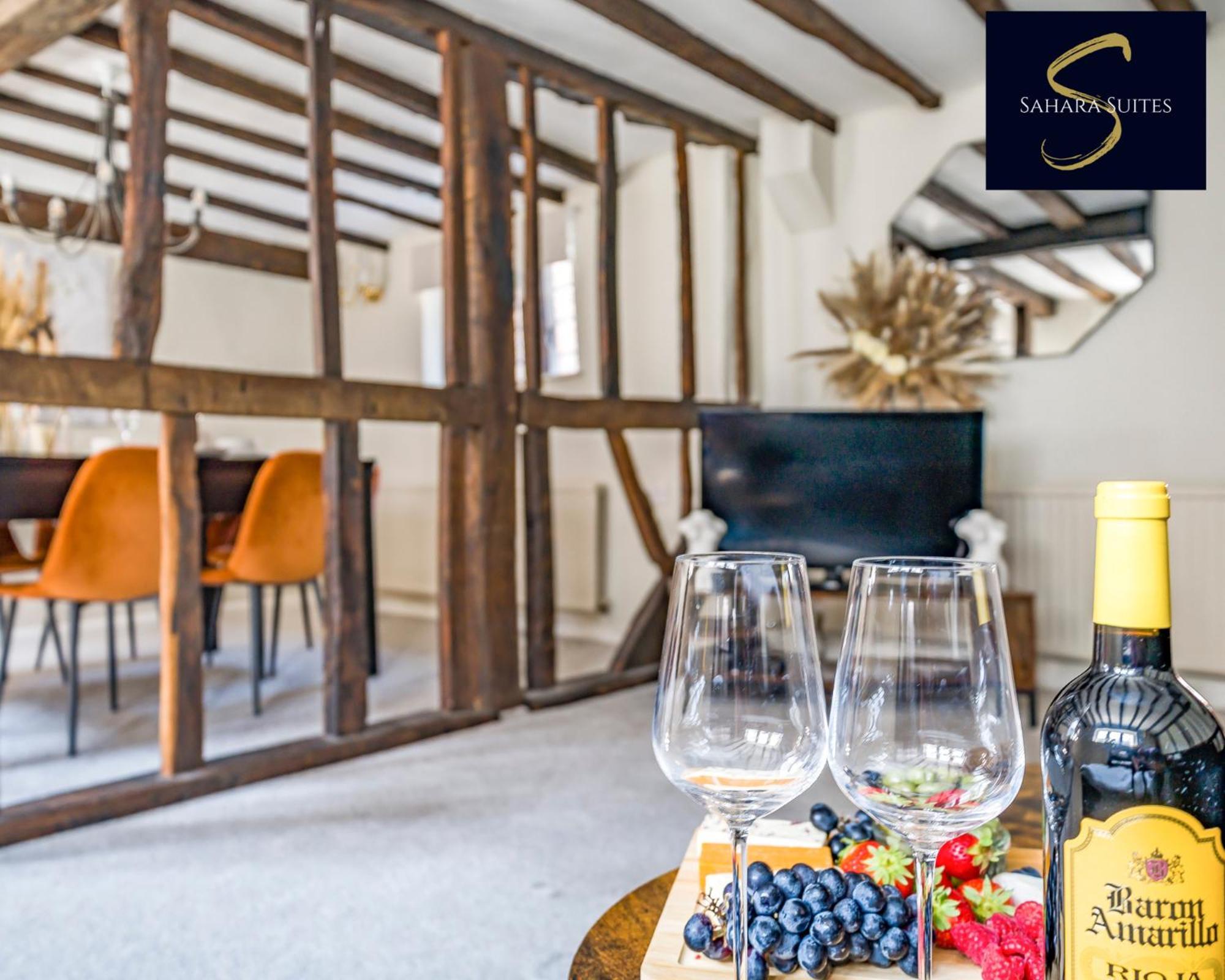 Royal Shack 3 Bed Parking Windsor