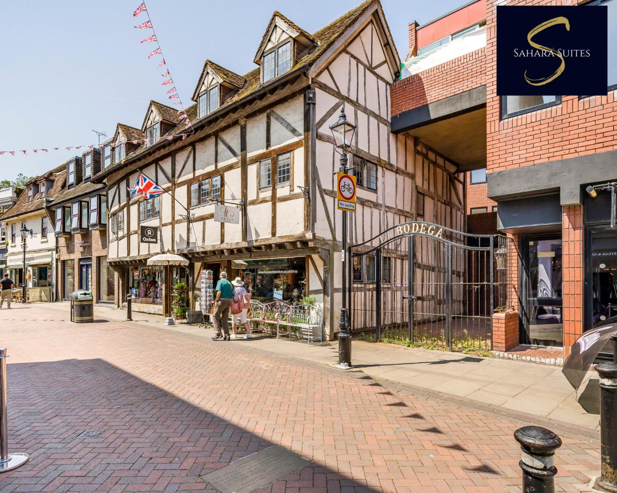 Royal Shack 3 Bed Parking Windsor