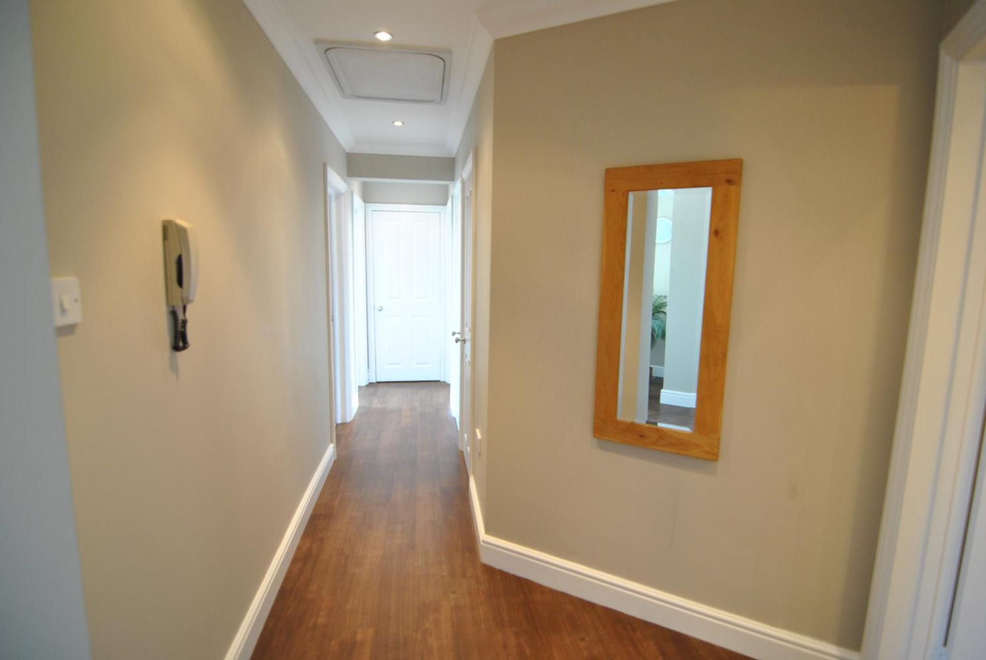 Apartment Lord Raglan House 2br With Parking